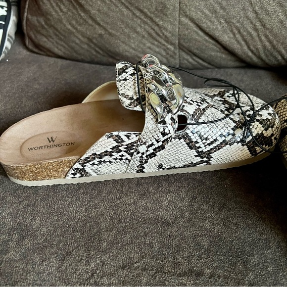 Worthington Dacey Snake Clogs - Picture 4 of 9